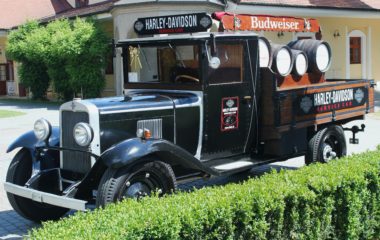 Scania Classic beer truck